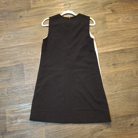 Victoria Beckham for Target Black and White Tulip Shift Dress.  - Picture 11 of 12